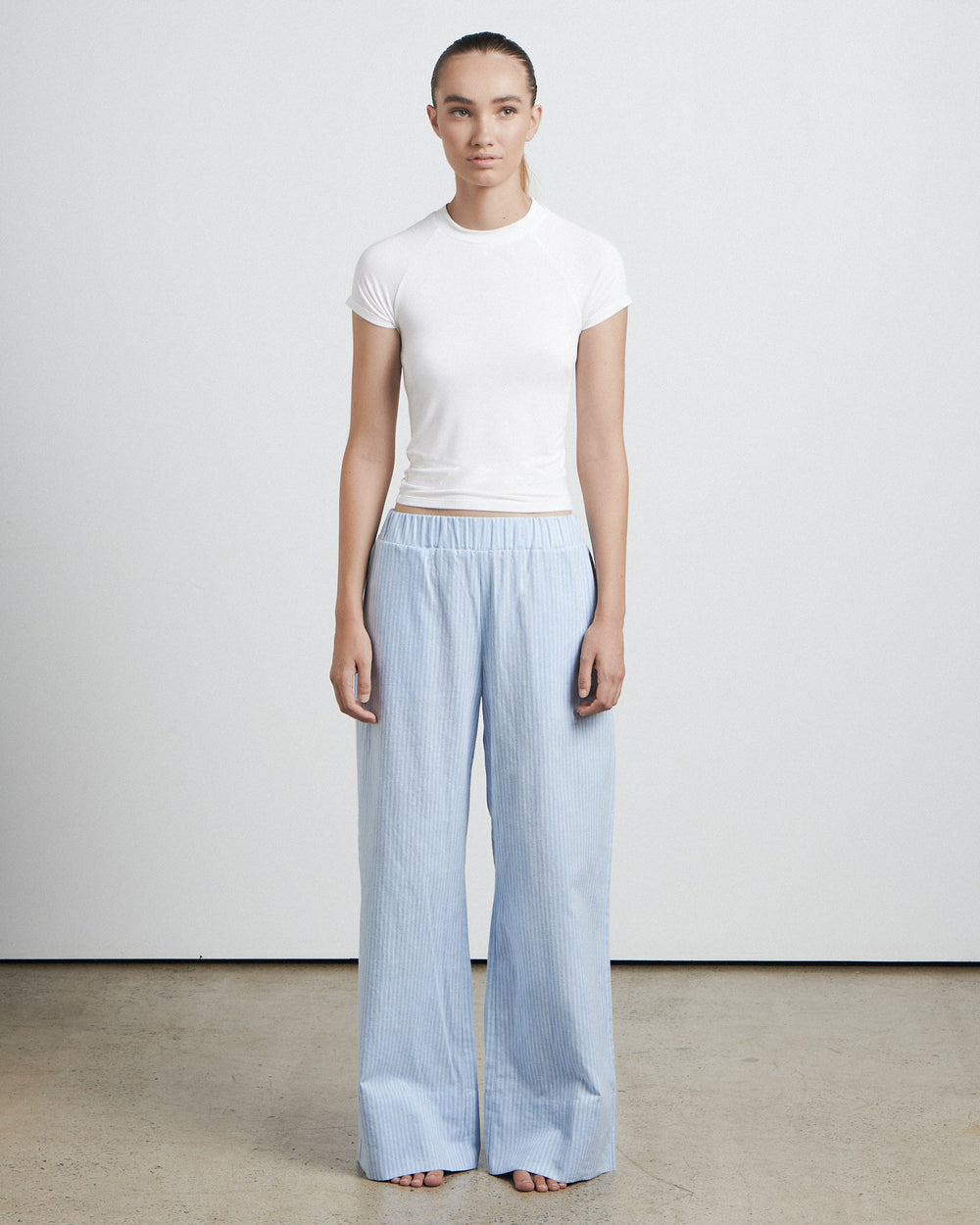 The Mid Rise Relaxed Pant